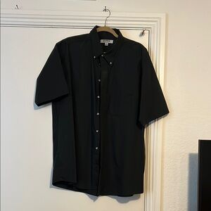 Men's Black Short Sleeve Shirt